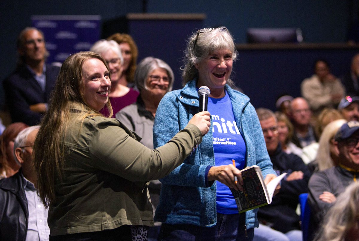 Danielle Smith tweet media