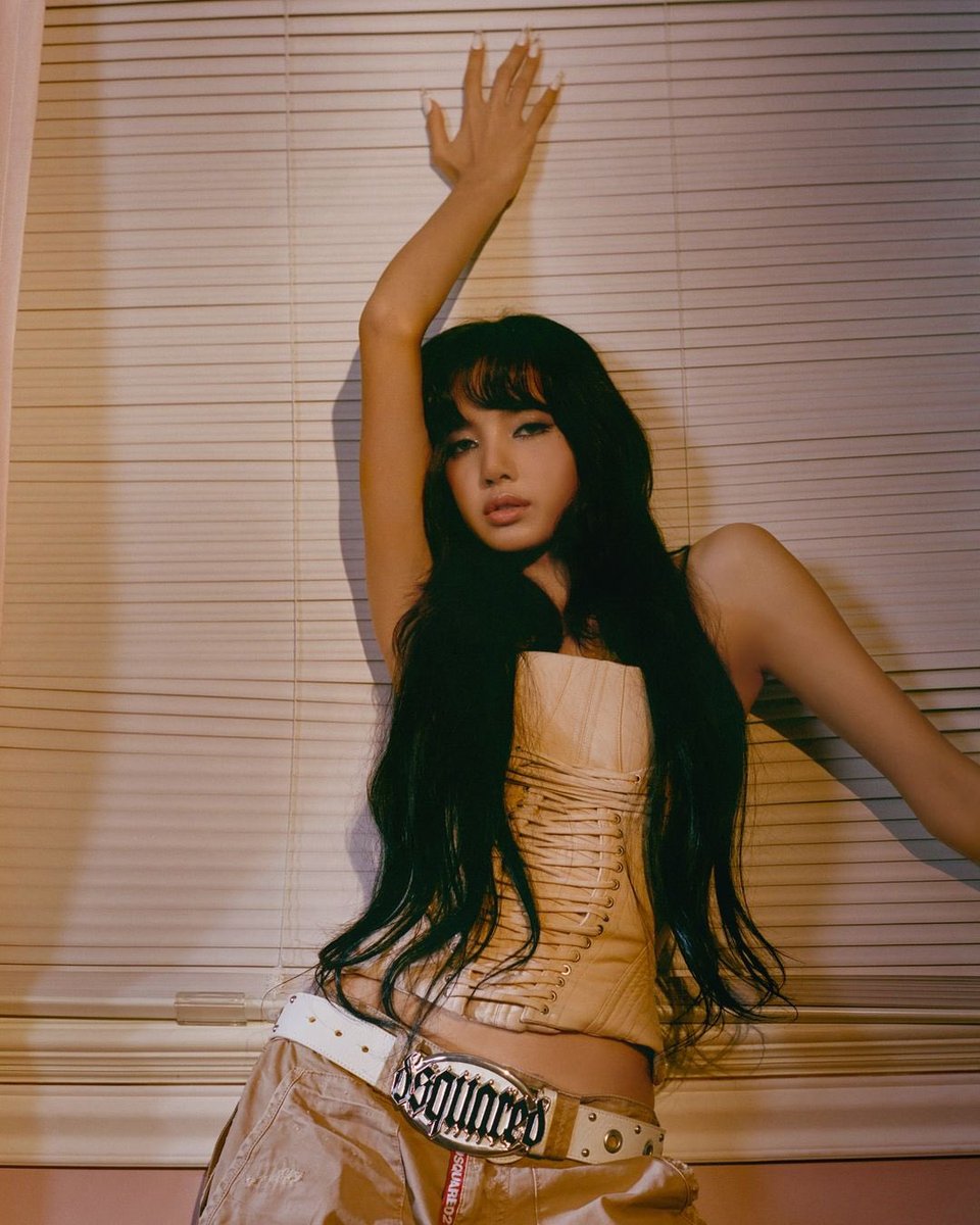 Dsquared2's tweet photo. #LISA serving looks like it’s a full-time job❤️‍🔥

Spotted wearing Dsquared2 Gothic Belt &amp;PRE-FW24 Military Cargo Pants for her New Music Video ‘’New Woman’’ ft. #Rosalia 

Cop the It-girl style online at https://t.co/nQlOLR5Iif &amp; selected stores worldwide. 

#DSQUARED2 
#D2FRIENDS https://t.co/05FyueKVEC