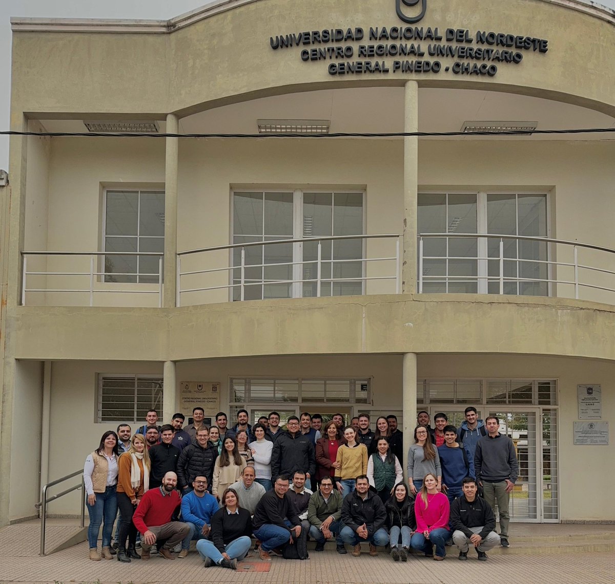 ReussiNahuel's tweet photo. Desaprender para Aprender  de nuevo....pero en EQUIPO 💪. Gran intercambio con colegas del NEA y NOA de Argentina sobre Manejo Responsable de Nutrientes. @NStahringer @AgrariasUnne @GRSueloCultivo https://t.co/sv1Oh1BKW3