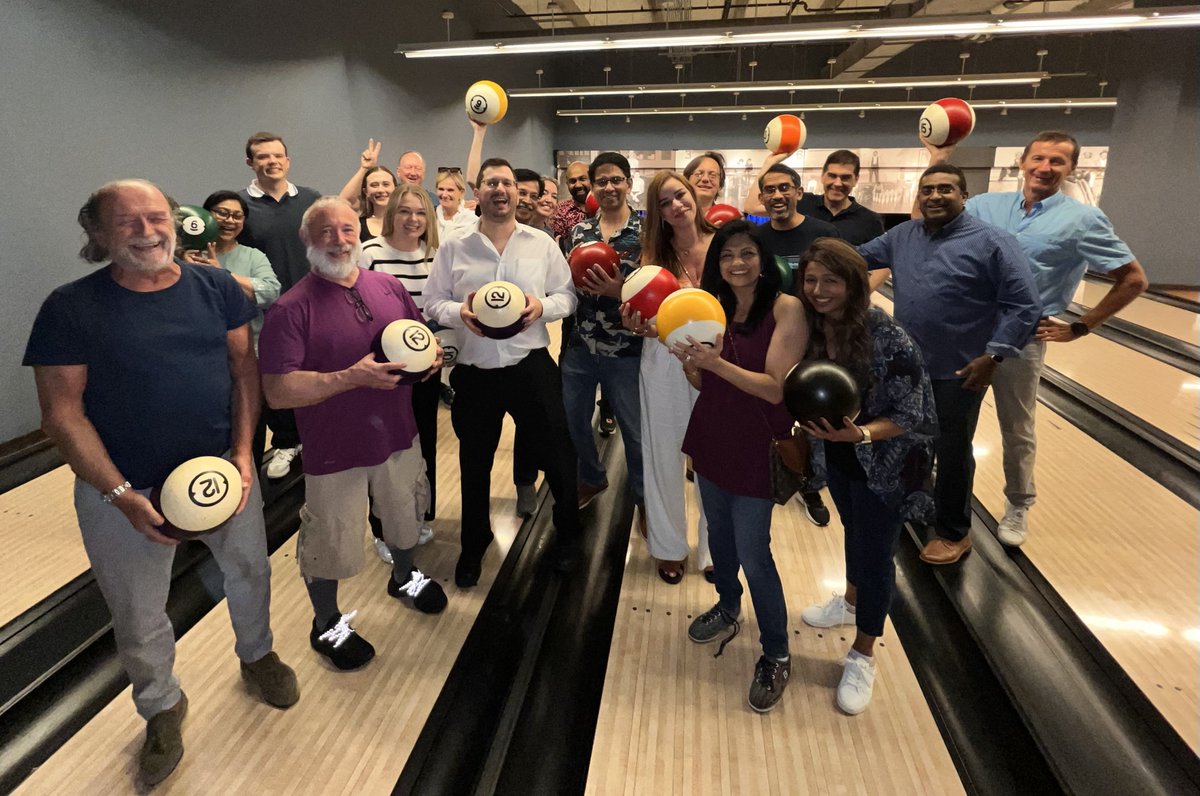Bowling for Bladder Cancer

🇺🇸 🇨🇦 🇬🇧 🇮🇹 🇳🇱 🇩🇪 🇦🇺 🇮🇳 🇲🇦 🇬🇷 🇨🇱

#IBCG24 <a href="/IBCG_BladderCA/">IBCG</a> #BladderCancer