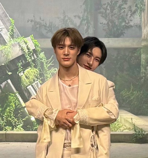 : มึง

: เออ กูเห็นละ