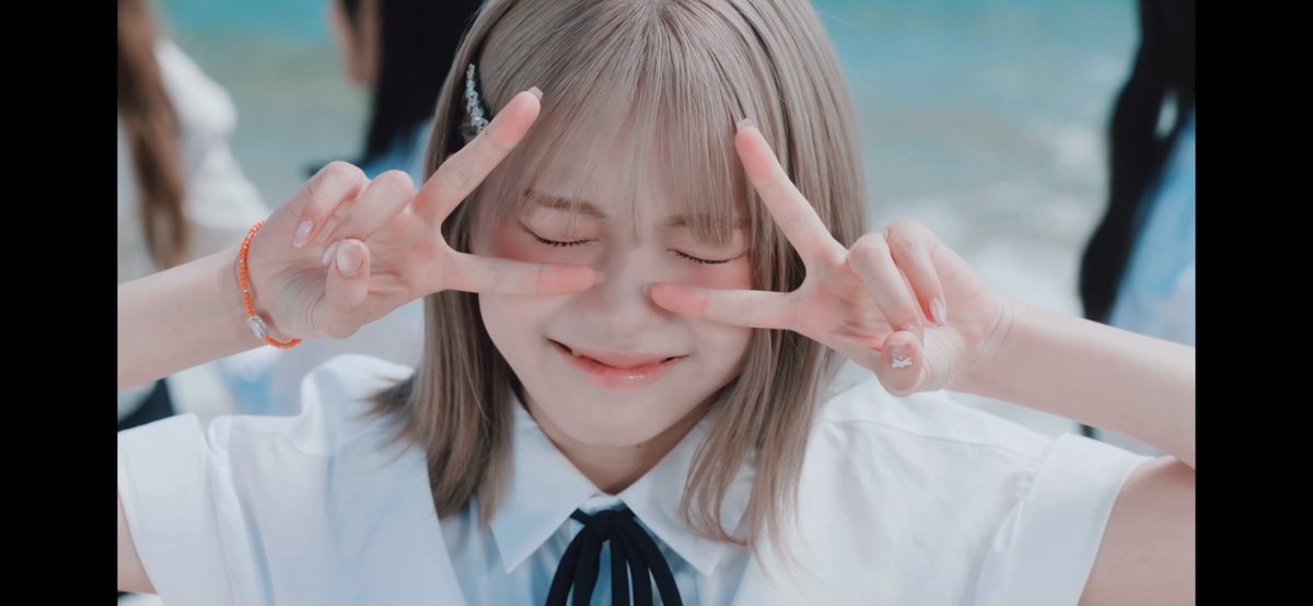 絶対に幸せになれるこの笑顔見て どれもキラキラで泣けてくる #海老原鼓