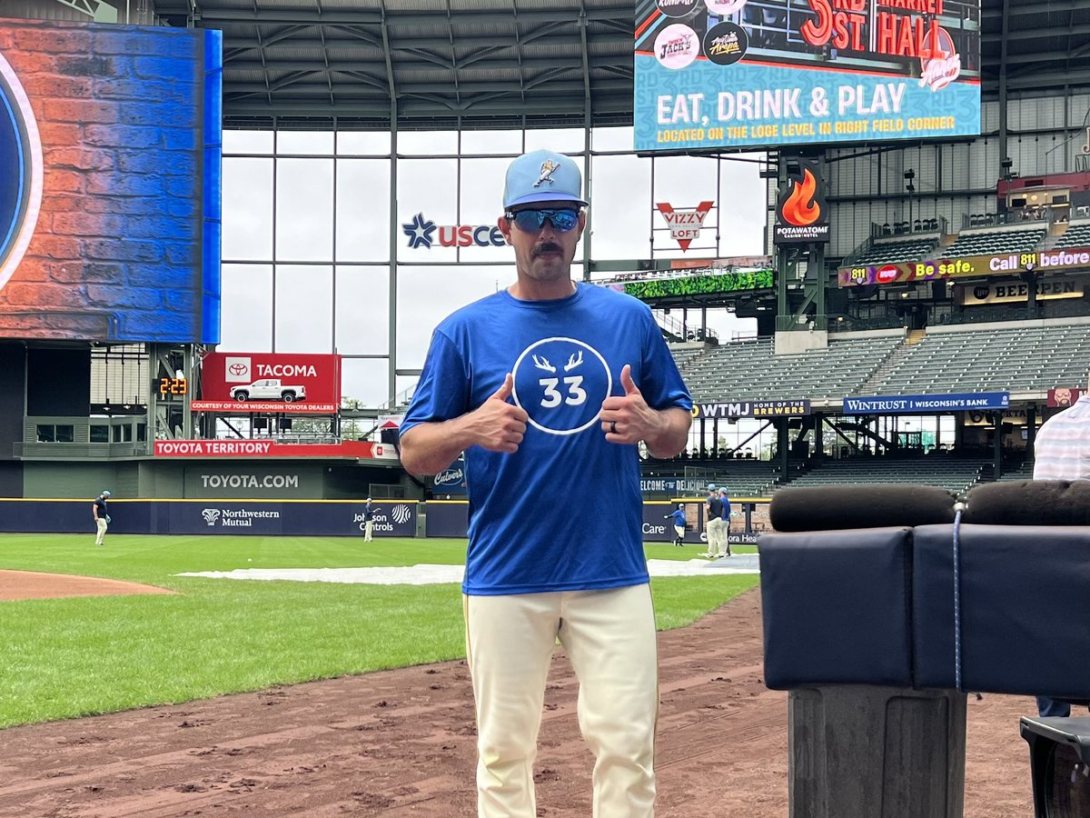 Brewers coaches showing support for Double-A Biloxi manager Joe Ayrault, who is in the midst of an extended absence for medical treatment. This is Joe’s 15th year in the system and he’s helped develop everyone from Orlando Arcia (2014 Brevard) to Jackson Chourio (2022 Wisconsin).