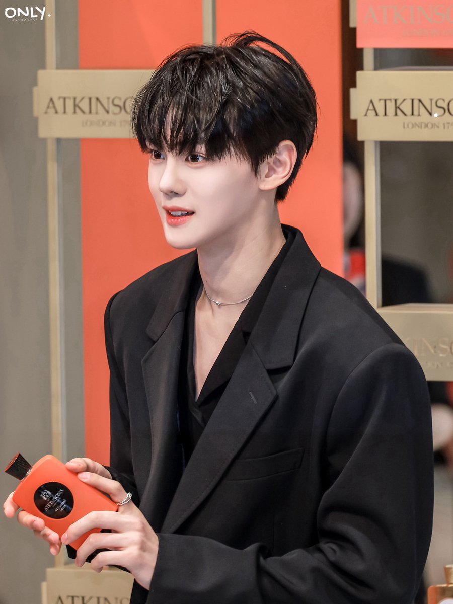 𝗢𝗡𝗟𝗬. tweet media