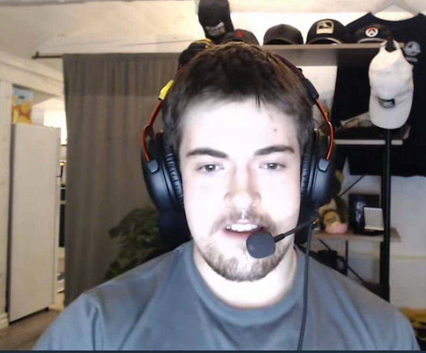 DarkPhantom341 tweet media