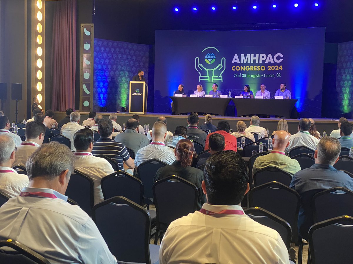 AMHPAC_Oficial's tweet photo. Declaramos formalmente inaugurados los trabajos del XVI Congreso AMHPAC ✂️👏🏻

@Agricultura_mex 
@santiagosargue 

#congreso #congresoampac #inauguración #conferencias #areacomercial #socios #patrocinadores #yosoyamhpac https://t.co/afn6LOqlut