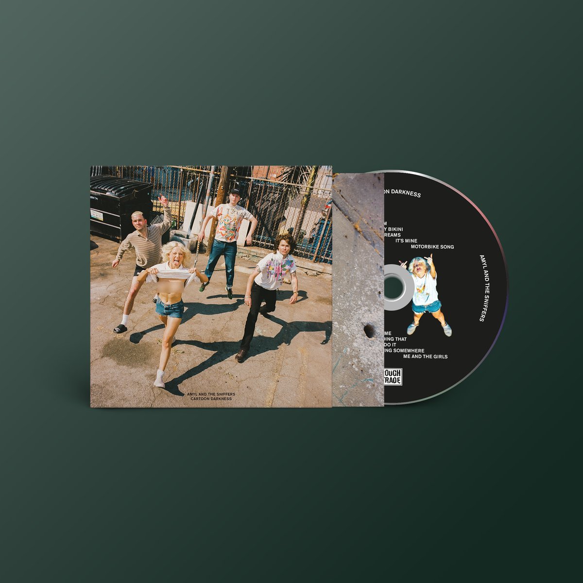 Baiiii 🫣🤪<a href="/amylandsniffers/">Amyl and The Sniffers</a> vuelven a la carga. Sacarán su tercer álbum "Cartoon Darkness" el 25/10 de la mano de <a href="/RoughTrade/">Rough Trade</a>. Prometen un álbum más diverso y eso siempre nos gusta  🫡

GORA AMYL !!

Reserva tu copia en LP color / LP / CD en bloodymary.biz
