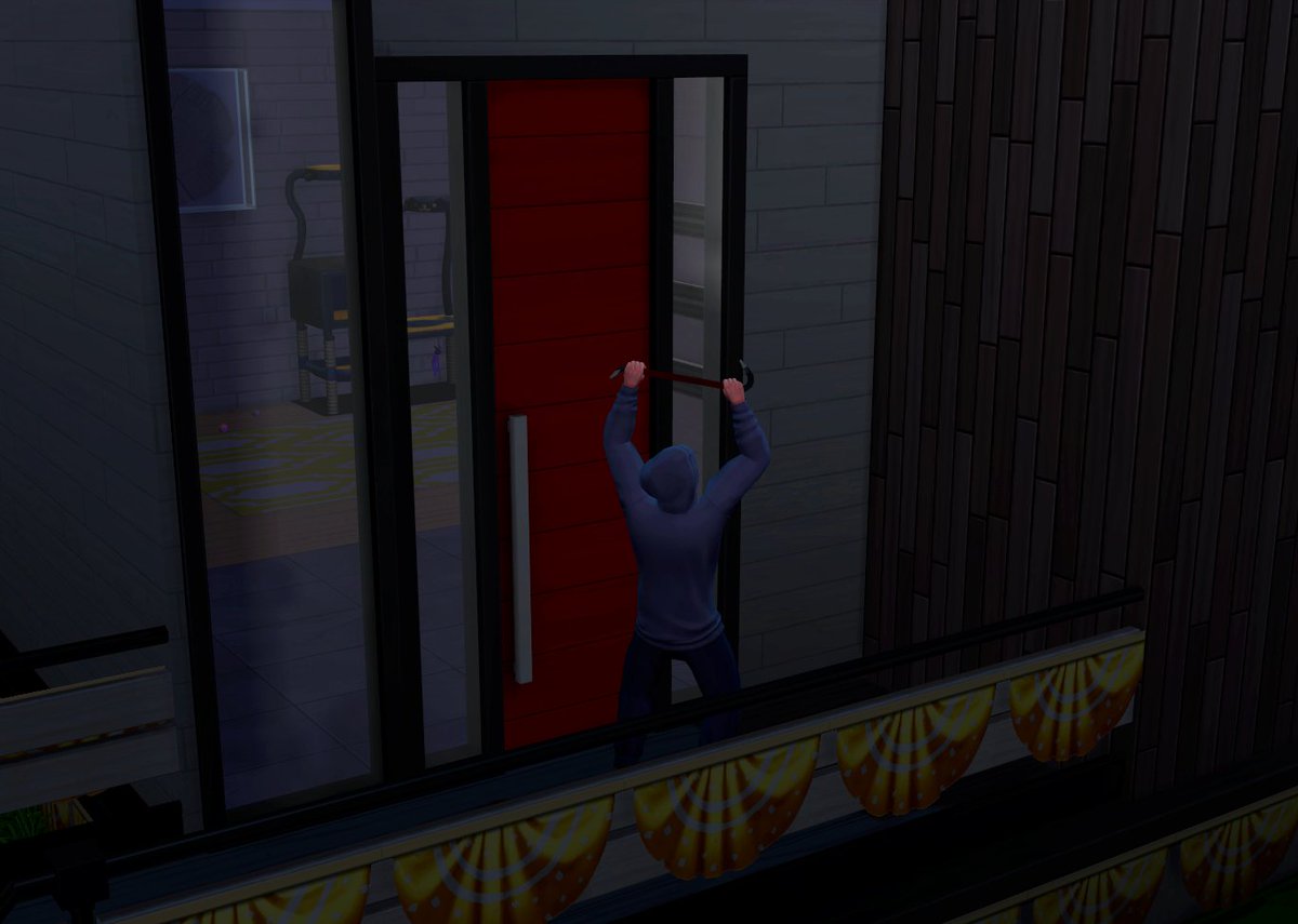 chaoticsimmer's tweet image. Nico had a really fun work from home assignment this time. And he was clearly breaking in to take down those autumn decorations that were still there in the spring