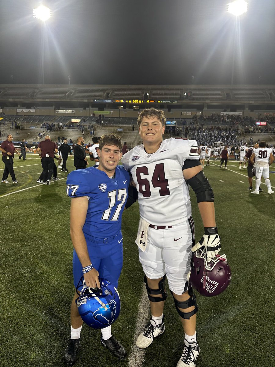 Former Huskies Dylan Haines and Nick Reed each have their season opening game tonight as sophomores. Nick won the starting FG kicker job and Dylan is number 2 on the depth chart. We are so proud of the hard work and perseverance these young men have shown. #HuskyCountry