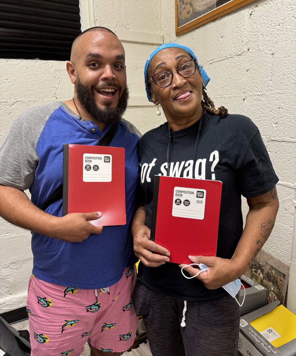 JBlascoNYC's tweet image. Thank you @UA3now1 &amp;amp; @ShopExit9 for partnering with @RepDanGoldman’s office to deliver back to school supplies to our @NYCHA developments. 📚📓