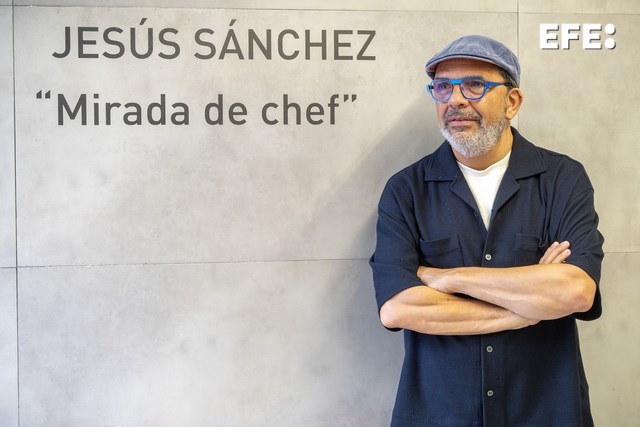 Jesús Sánchez: En fotografía, como al cocinar, hay que probar para saber con qué te quedas.
efe.com/cultura/2024-0…