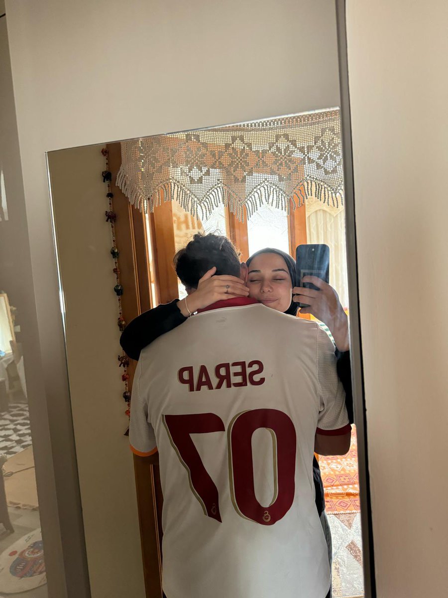 O kadar çok seviyorum ki 🤍