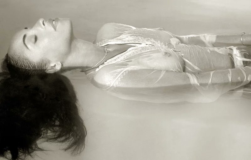 sadearchive's tweet image. sade photographed by albert watson, 2000