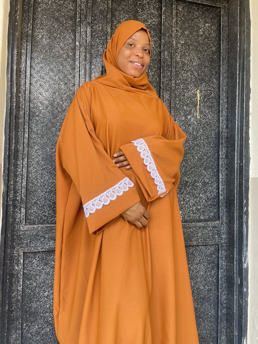 If this pop on your tl please RT🙏💙.

Available as seen.🤎🧡

🏷️3,000naira.

Ilorin.