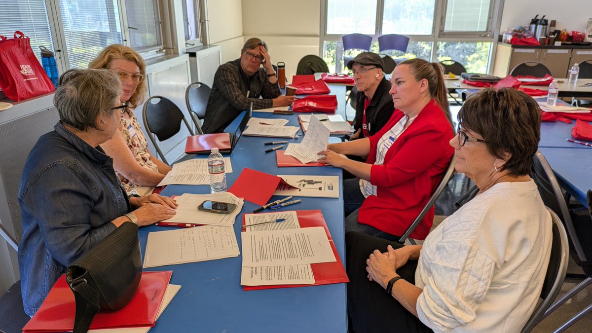 We had a great time at the universal health care summit in Seattle with Washington State health care and labor leaders! We won't stop till we win health care for all ❤️