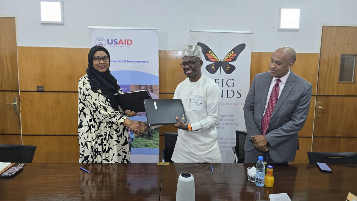 Papa M Ndiaye (@pmndiaye) on Twitter photo On July 12, <a href="/AFIGFunds/">AFIG Funds</a> received a major boost for its venture studio. I’ve reflected a lot on this momentous occasion and am keen to share my thoughts on the collaboration between <a href="/AFIGFunds/">AFIG Funds</a> and <a href="/USAID4Entreprnr/">USAID Entrepreneuriat & Investissement</a>, a partnership designed to significantly enhance support for MSMEs On July 12, <a href="/AFIGFunds/">AFIG Funds</a> received a major boost for its venture studio. I’ve reflected a lot on this momentous occasion and am keen to share my thoughts on the collaboration between <a href="/AFIGFunds/">AFIG Funds</a> and <a href="/USAID4Entreprnr/">USAID Entrepreneuriat & Investissement</a>, a partnership designed to significantly enhance support for MSMEs