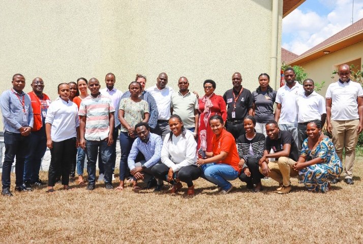 nyakanathan's tweet photo. I'm glad to have participated in the 3-day training on Infant & Young Child Feeding in Emmegency(IYCF-E). This is really skills upgrade. Thank you @SCIRwanda for linking up Nutritionists, midwives & GPs & particularly inviting me as @AlightRwanda staff.
#NutritionIsLife #IYCFE https://t.co/6z4xhiNbBX