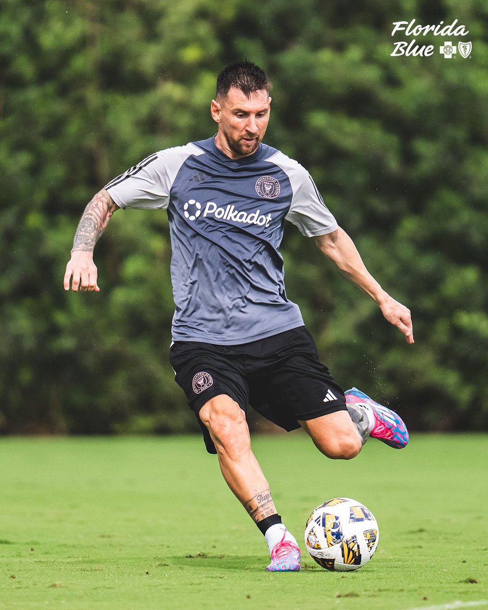 Messismo10's tweet photo. LA FELICIDAD ES TOTAL 😍 https://t.co/l3OJmVjuLR