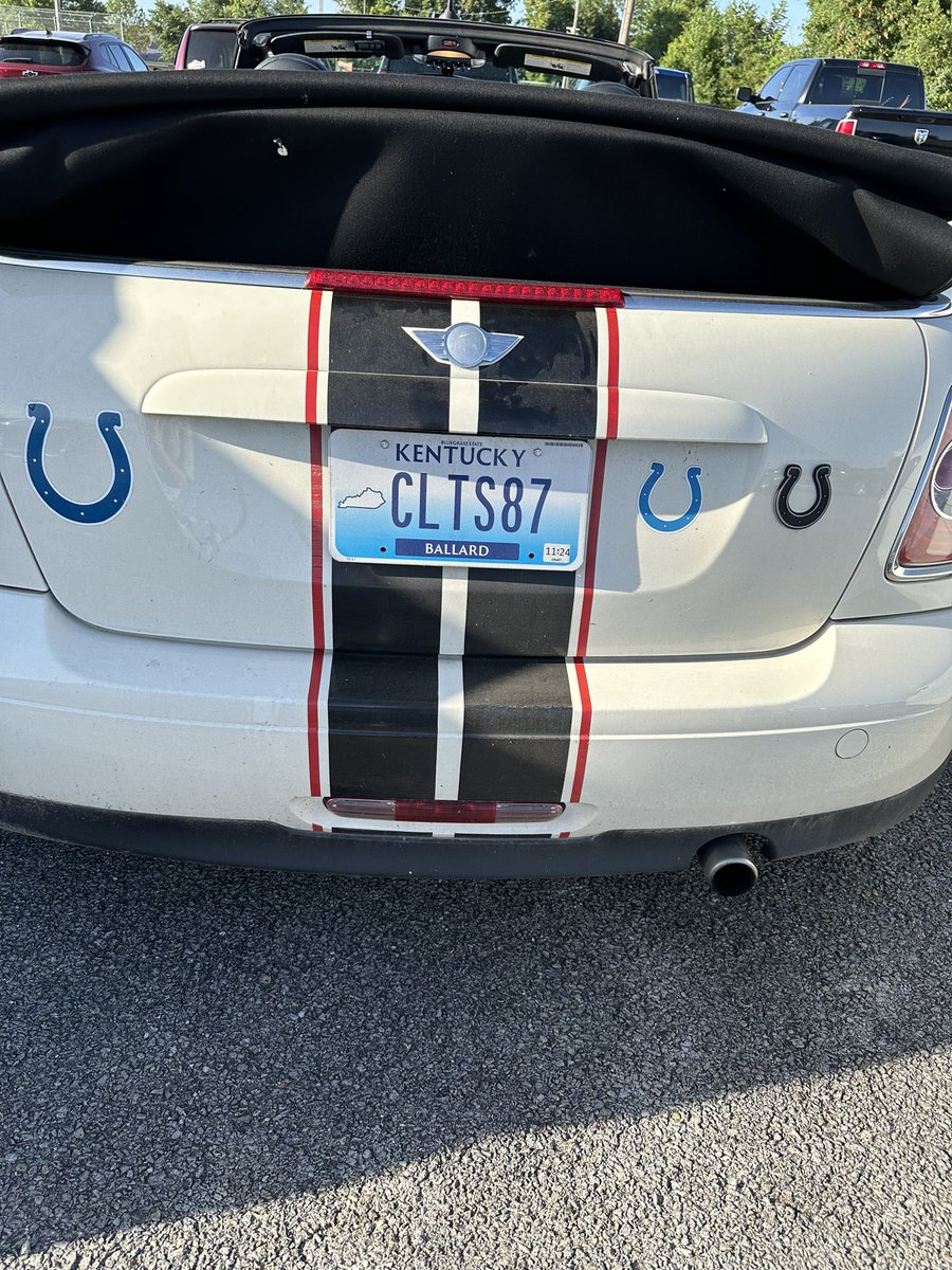 coltsfanlisaj's tweet photo. @ReggieWayne_17 appreciation post! I just won trivia cause I know my Reg stuff! lol
I’m a little bit of a fan.
Thanks for being a badass on and off the field!
#ColtForever #ReggieWayne #CoachReggieWayne https://t.co/29lPzWhWCf