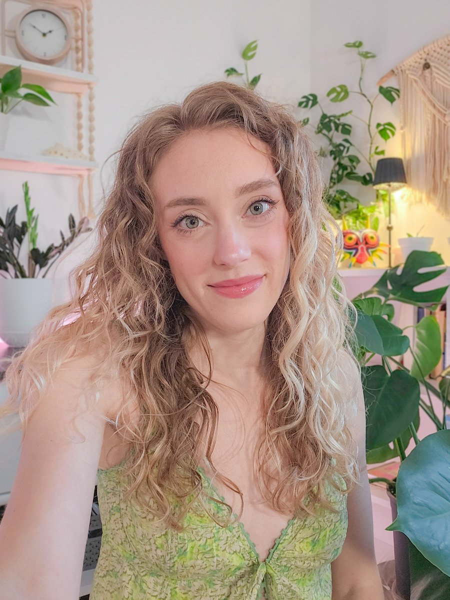 Live playing more skyward sword ✨️ come say hi