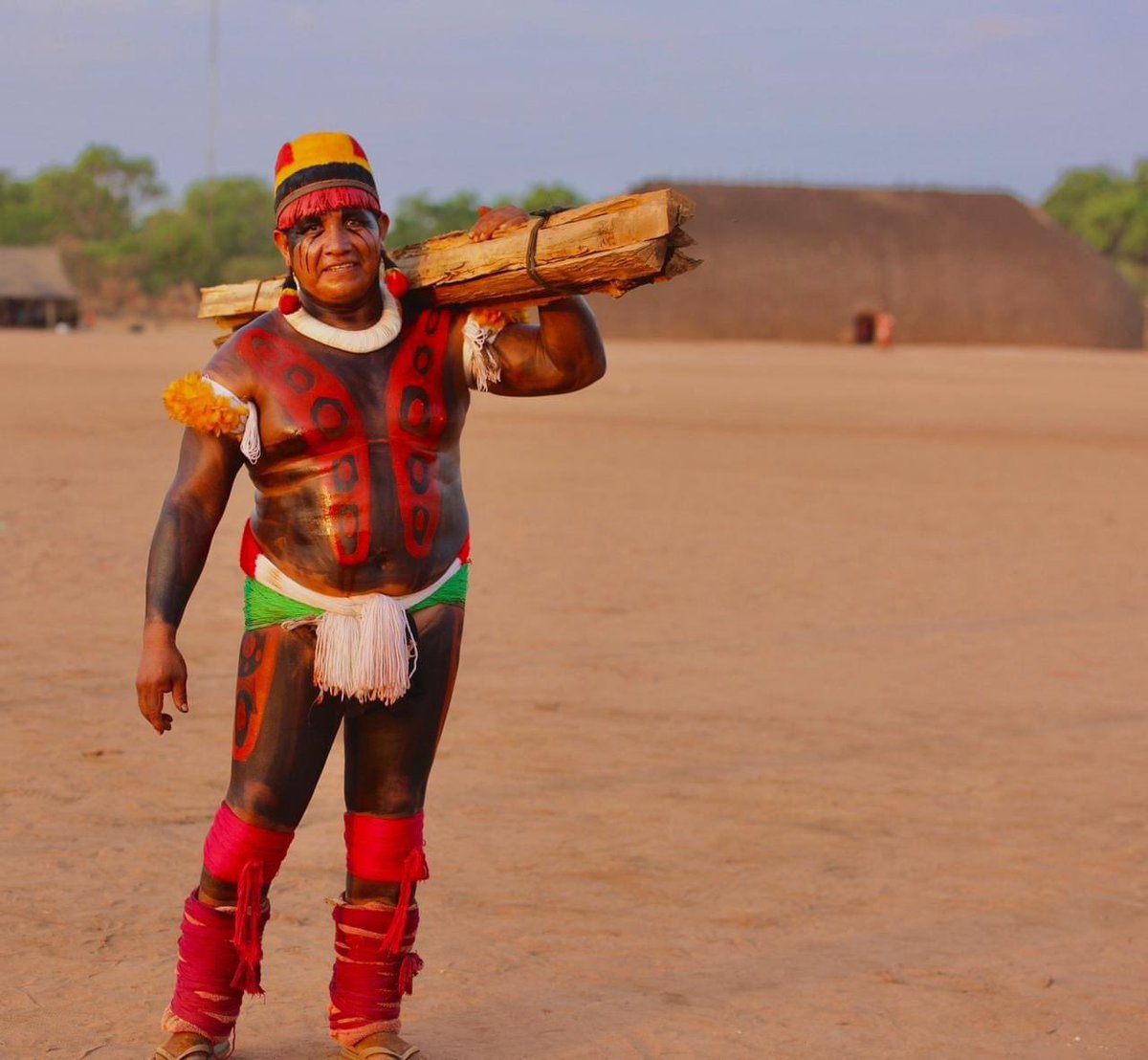 🌿 #MarcoAncestral 
       #MarcoTemporalNão 
       #Vidasindigenasimportam