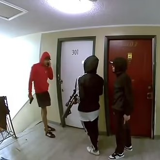 MrAndyNgo's tweet image. Woke Colorado governor @jaredpolis, a Democrat, has dismissed the reporting, video evidence and police reports on the Venezuelan migrant takeover of several apartment buildings in Aurora. 

Gov. Polis says it is made up by Aurora city council member Danielle Jurinsky.