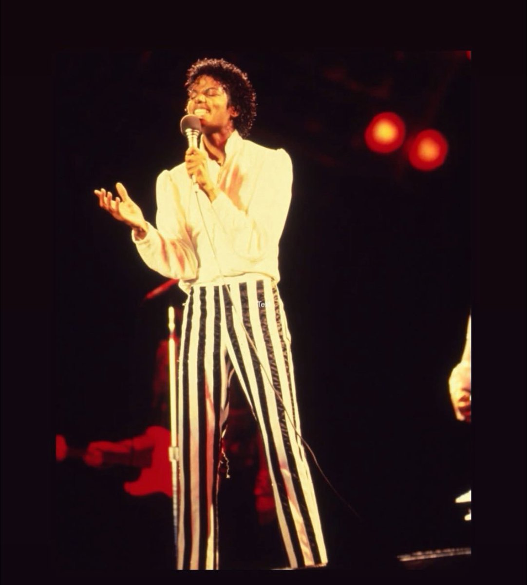 JamalMcleo33051's tweet image. Happy Birthday #mj4ever #MJBDay