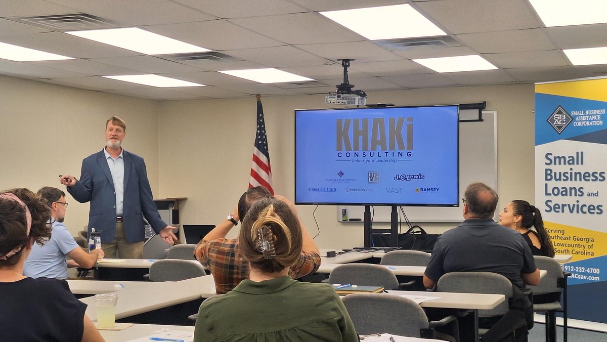 Today was a fantastic Lunchtime Topic with Steve Curran! Steve had us all digging deep as he taught us about influence, and the barriers within that prevent us from achieving the influence and relationships with others that we seek. Great stuff, Steve - thank you for joining us!