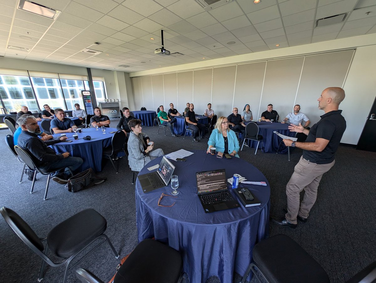 Montreal, you're as beautiful as ever. Great to meet with so many members of CISC's Quebec Region this week. Such a rich history in steel for La Belle Province.