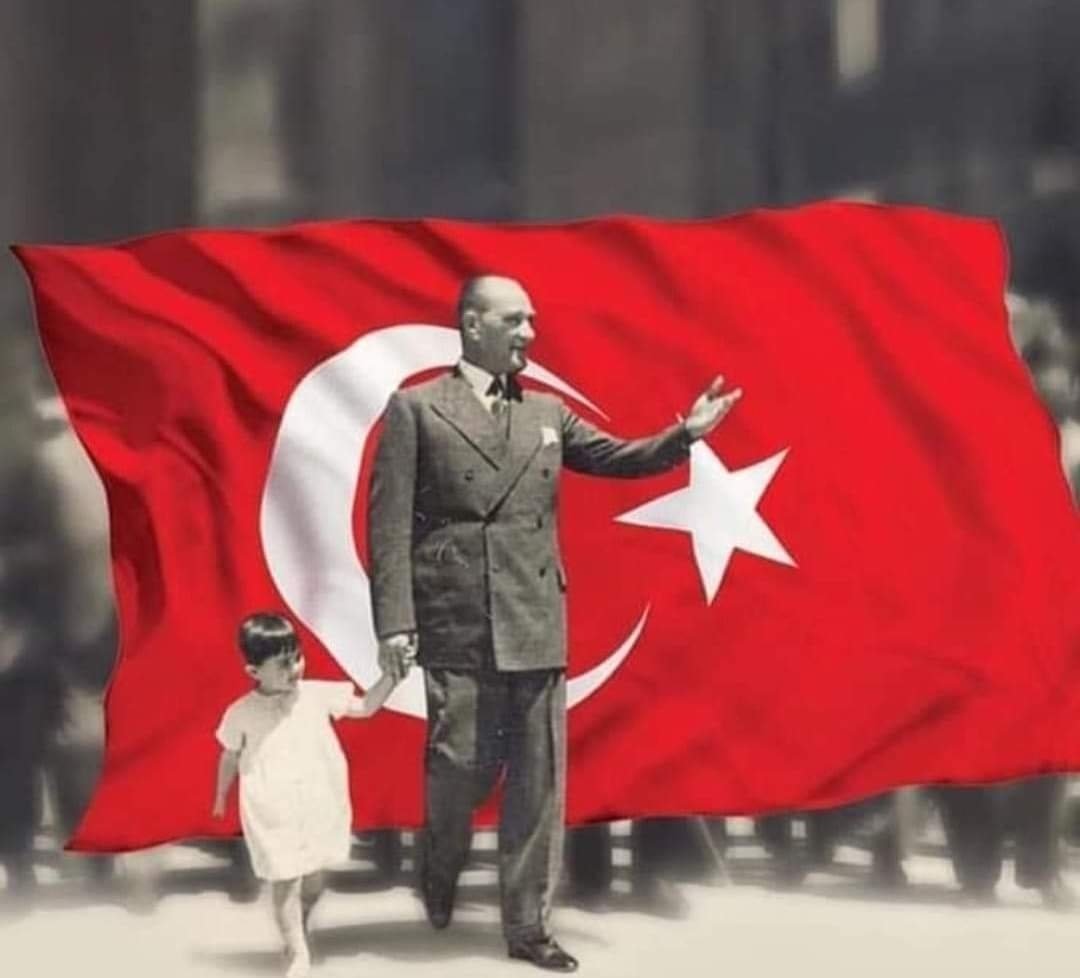 MAVİ GÖZLÜ BOZKURT...🇹🇷🇹🇷🇹🇷
Sonsuza kadar kalbindesin Yüce Türk Milletinin.🇹🇷🇹🇷🇹🇷