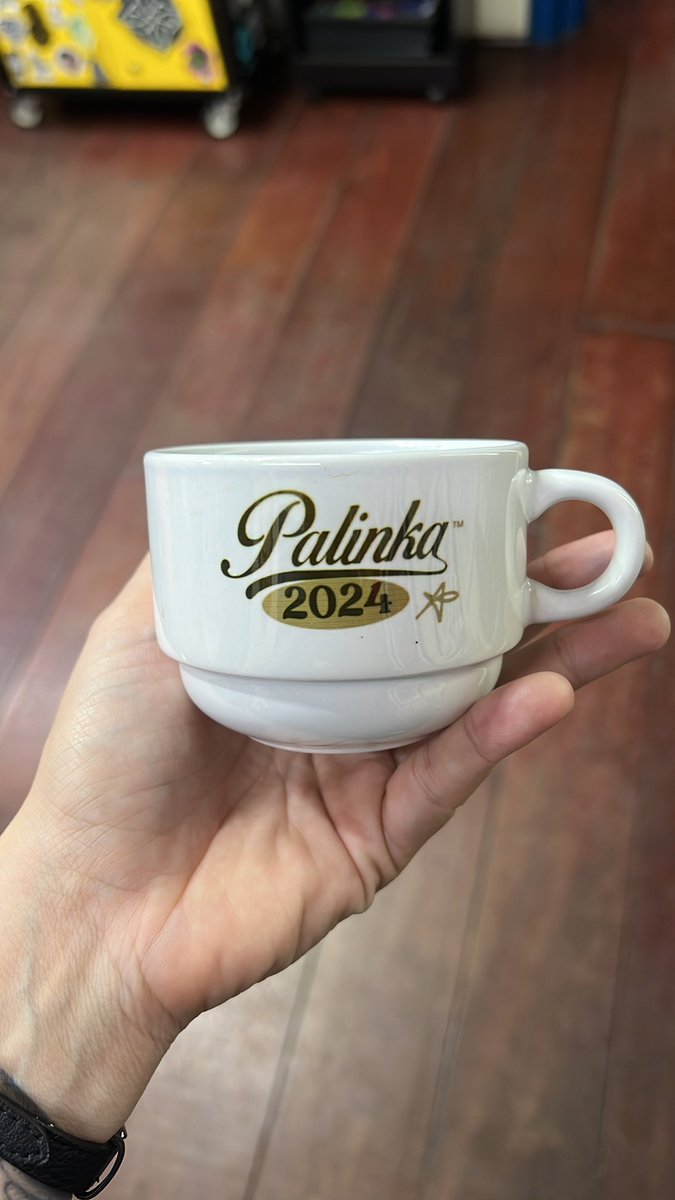 giulerda's tweet image. Que minhas últimas fotos aqui sejam registros de uma das coisas que mais tenho apreço na vida que é meu trampo 💛
xauuuuu me segue no insta 
@palinkatattoo