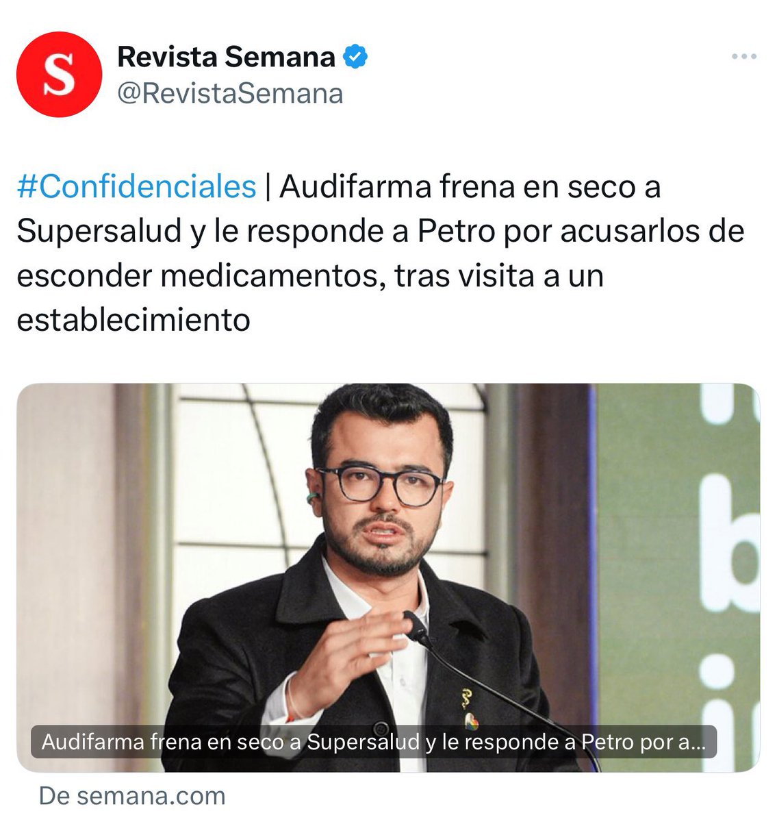 FisicoImpuro's tweet image. TODO el país vio en VIVO Y EN DIRECTO como a unos abuelitos le negaron los pañales en Audifarma delante del superintendente y este mismo fue al almacén y encontró una hijueputa montaña de pañales. Aún así, con tremenda evidencia grabada en video, sale Revista Semana a decir que…