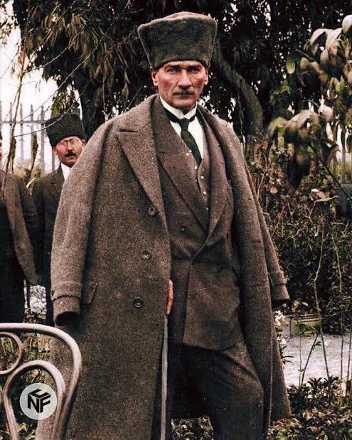 HaberKupur's tweet photo. Yarın 30 Ağustos, Zafer bayramı. 🇹🇷 https://t.co/vt7VTIl0RA