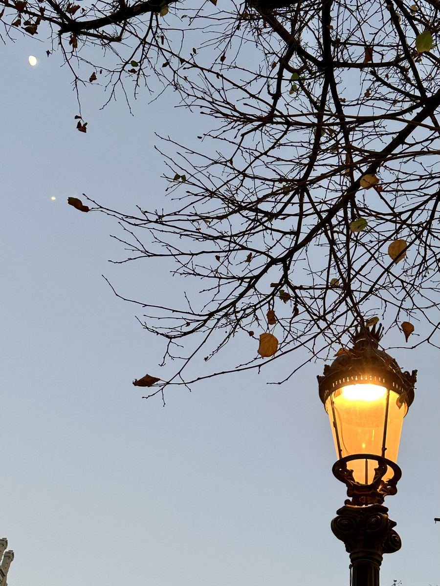 <a href="/Erick34645487/">Erick Deschamps</a> Merci beaucoup Erick pour tous vos plaisirs. Vous êtes toujours les bienvenus et votre présence est merveilleuse. Passez une bonne et douce nuit. 😘🙏🙏💙😇🌠
Bona nit.