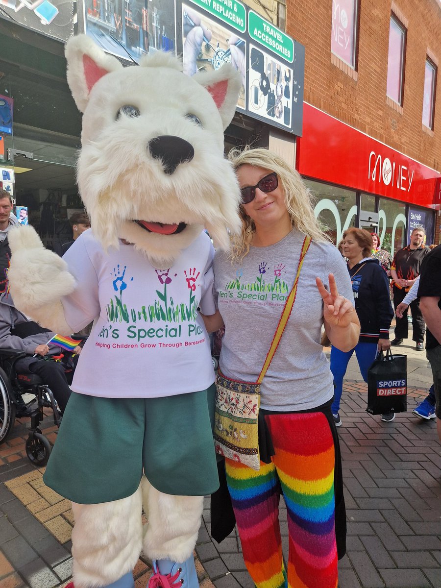 We were delighted to support our home town's first ever Pride parade! #betterlatethannever #pride #Scunthorpe #northlincolnshire #loveislove #inclusivity