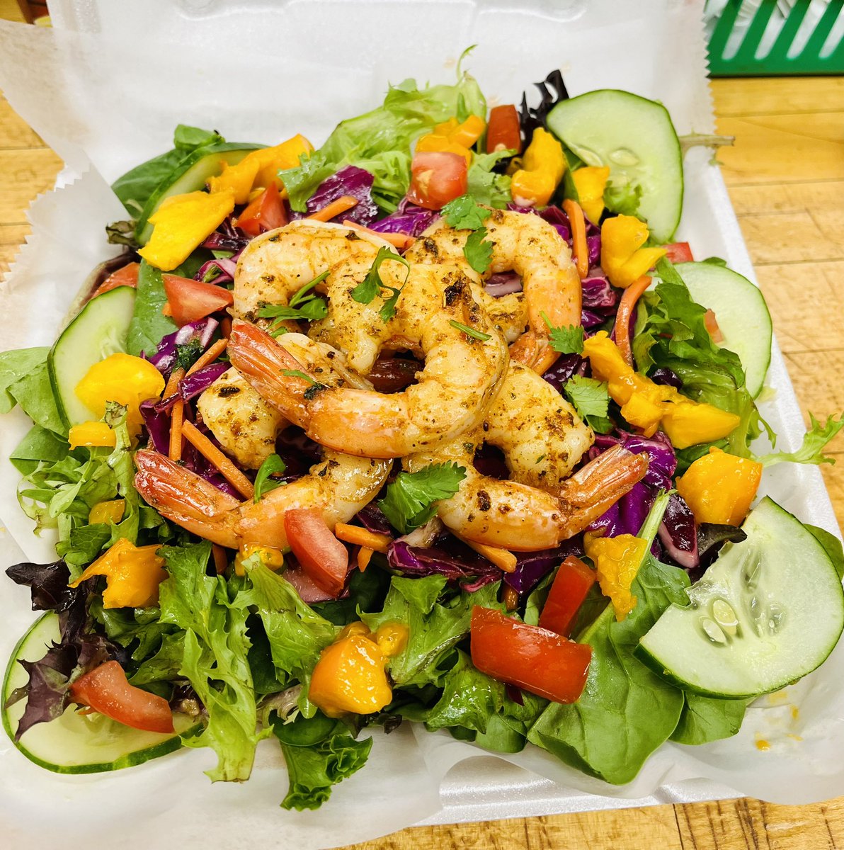 Grilled Shrimp Taco Salad with garden tomatoes and purple cabbage slaw #organicgardening #organicgarden #garden #gardening #gardentomatoes #shrimp #taco #shrimptacos #salad #foodporn
