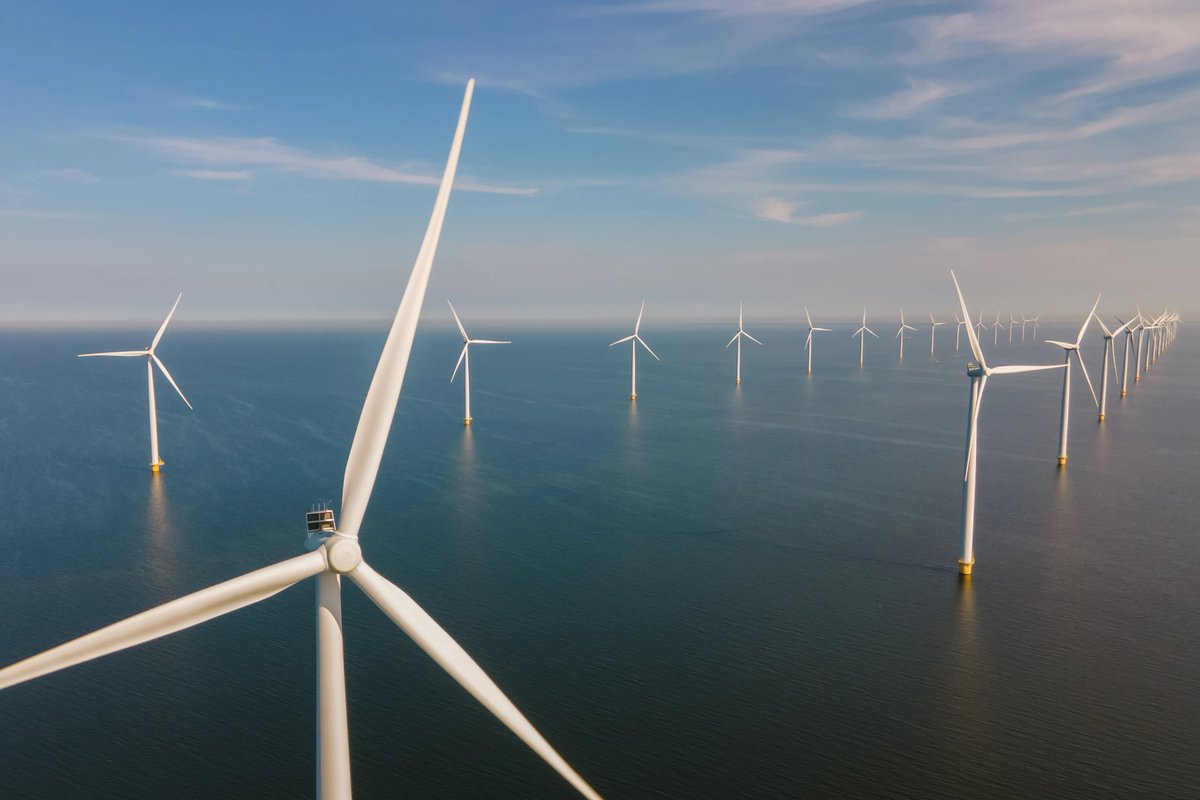 MA, RI, &amp; CT are expected to announce offshore wind bid selections on 9/6. Register for our webinar to learn why the three states must move forward with offshore wind! <a href="/AcadiaCtr/">Acadia Center</a> <a href="/EnviroLeagueMA/">Environmental League of Massachusetts</a> @riaflcio
hubs.ly/Q02N2Pgd0
