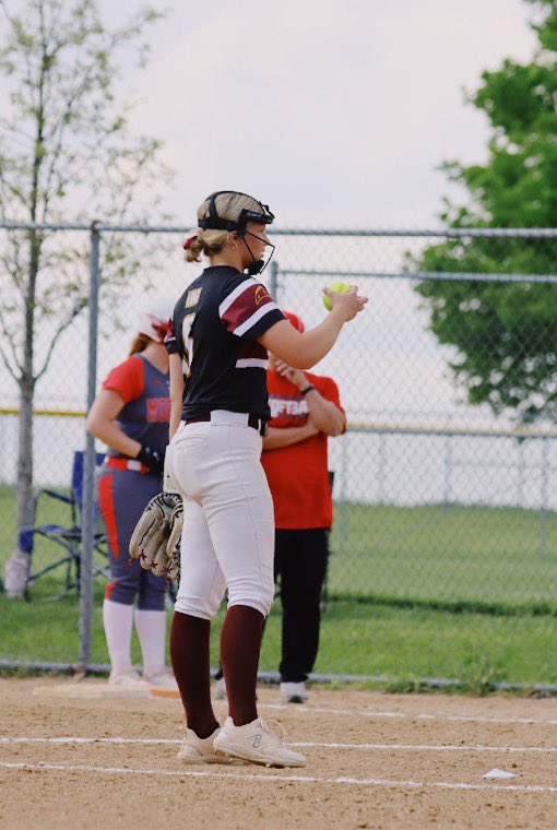 LillyLong2025's tweet photo. I am so excited to announce my verbal commitment to continue my academic and athletic career at McKendree University! A big thank you to my family, coaches/trainers, teammates and @lailadcarr who has been my catcher since day one! Thank you @Coach_Tarter for making this possible! https://t.co/mwj1NhHtw4