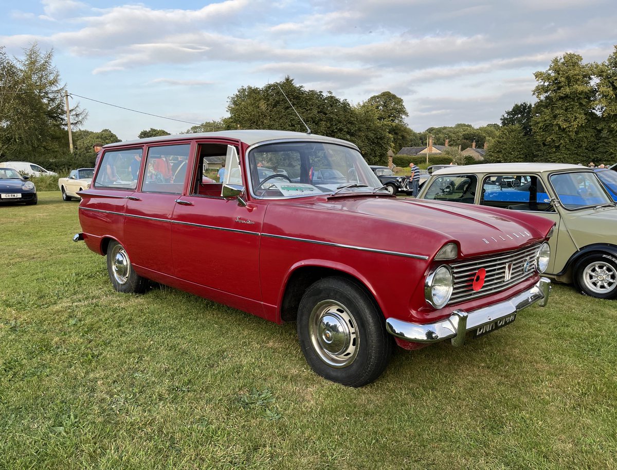 judith_sheen's tweet photo. #Hillman Super Minx
#Wilcot Classics on the Green https://t.co/J2ic7QiDgW
