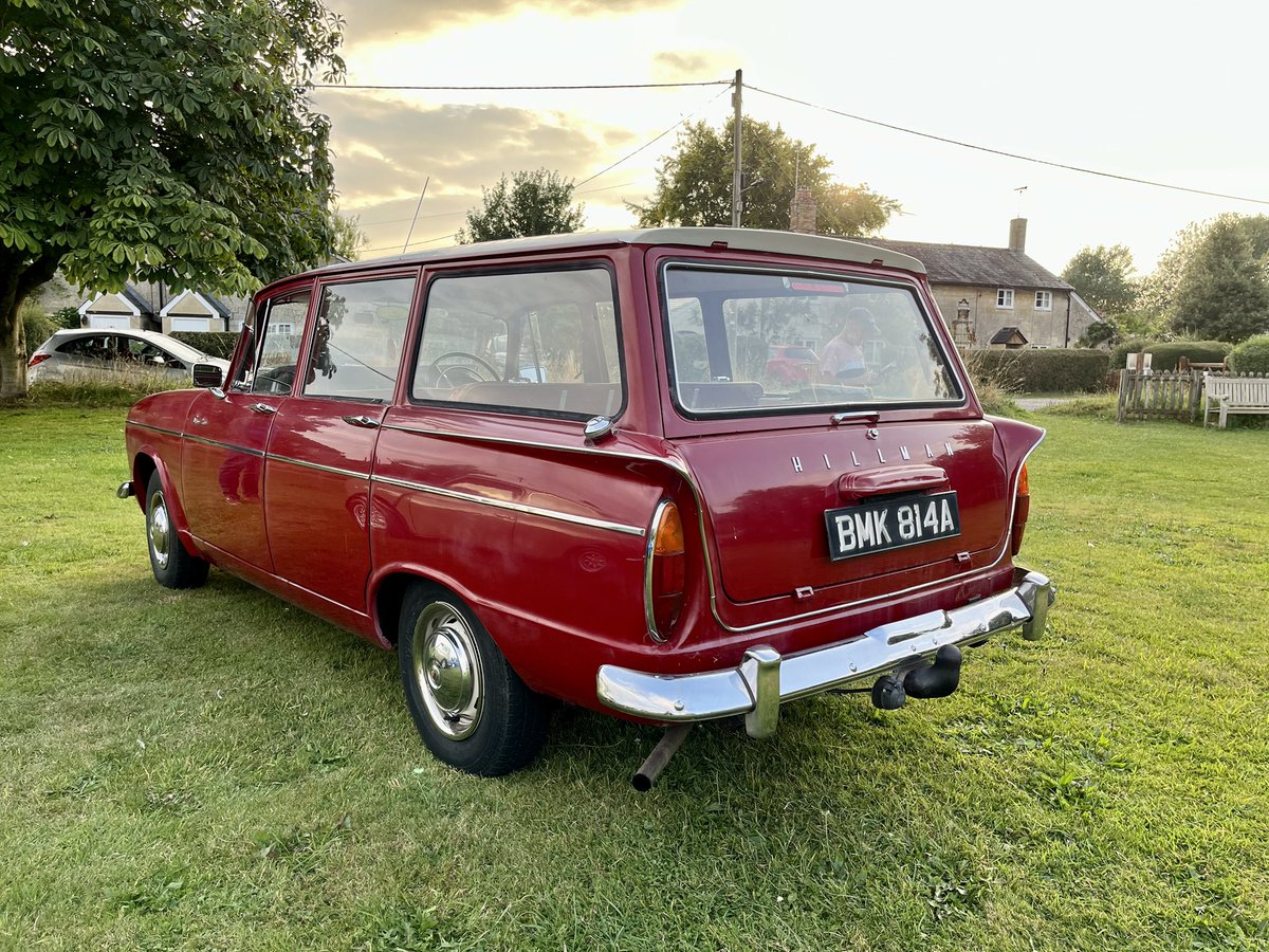 judith_sheen's tweet photo. #Hillman Super Minx
#Wilcot Classics on the Green https://t.co/J2ic7QiDgW