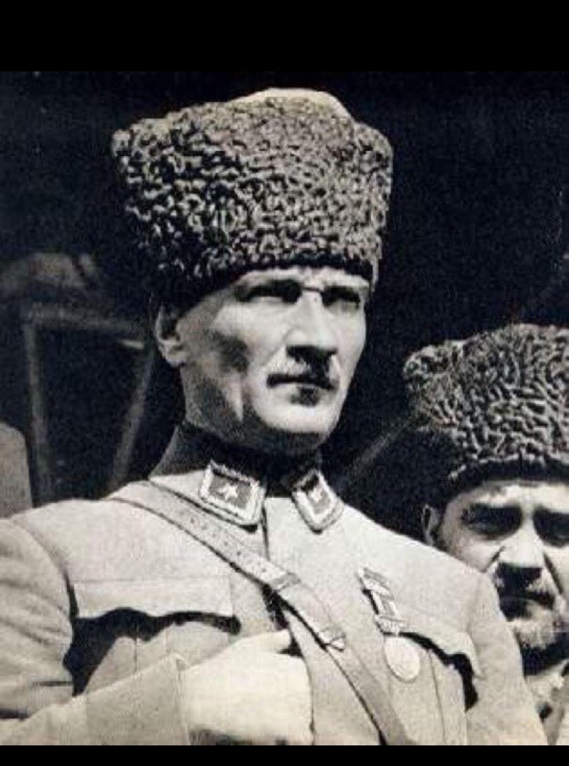 Ya İstiklal Ya ölüm..

Ulu Önder Baş Komutan Mareşal Gazi Mustafa Kemal Atatürk 

#30AgustosZaferBayramı