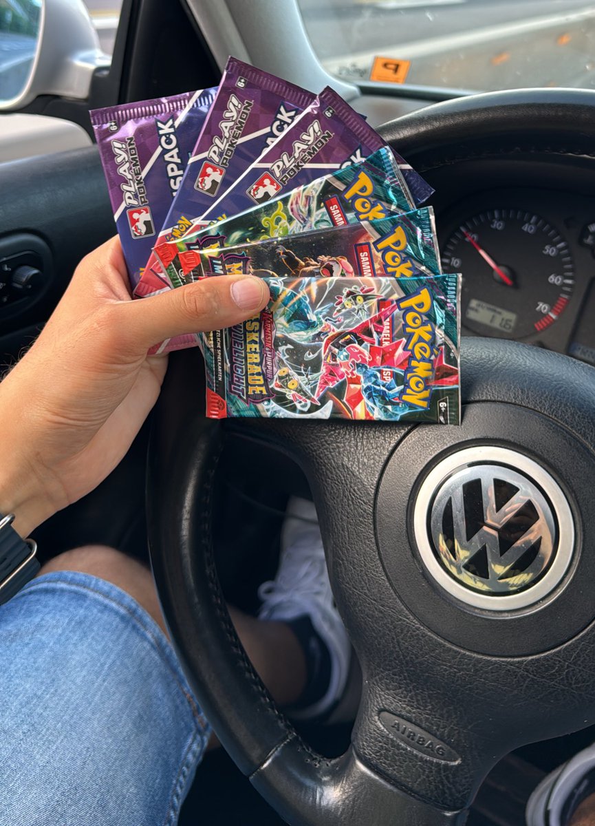 JulianBlocks's tweet image. Yay won a challange today 🥳