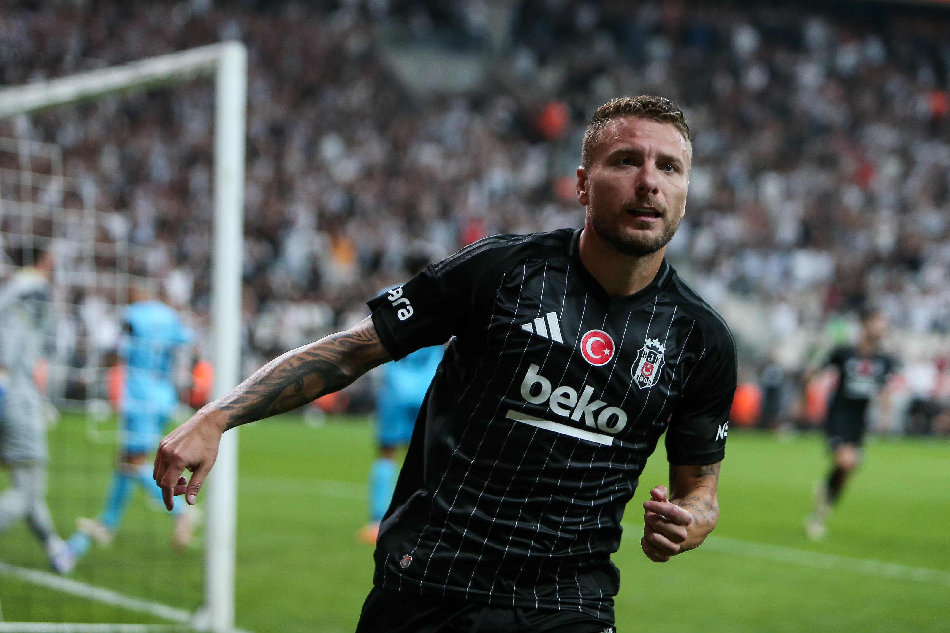 CBS Sports Golazo ⚽️ on X: "Galatasaray ⚽️⚽️ Samsunspor ❌ Antalyaspor ⚽️⚽️  Lugano (#UEL 1st leg) ❌ Lugano (#UEL 2nd leg) ⚽️⚽️ Ciro Immobile 🤝 scoring  a brace in Turkey https://t.co/Gf5rLadeIS" / X