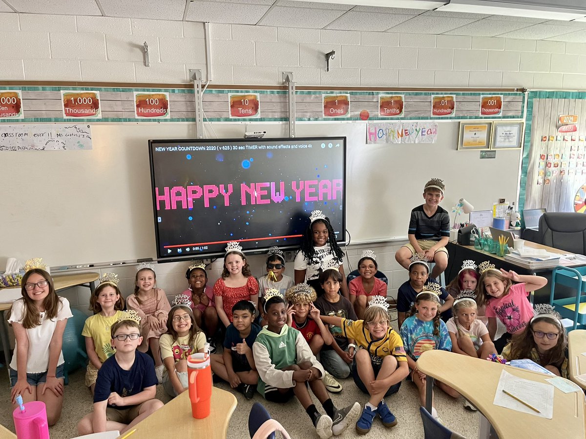 Ms_CostulisVB's tweet photo. Best first week of school ever!! @VBFairfieldES https://t.co/Vhj6lzBqbn