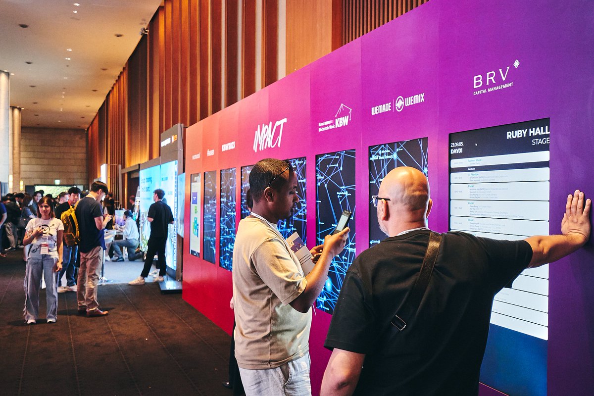 kbwofficial's tweet image. #KBW2024 is quickly approaching ⌛

Let&apos;s look back at last year&apos;s #KBW2023 as we prepare. Interact if you&apos;re ready for a week full of fun!

Get your tickets 👉 tickets.koreablockchainweek.com