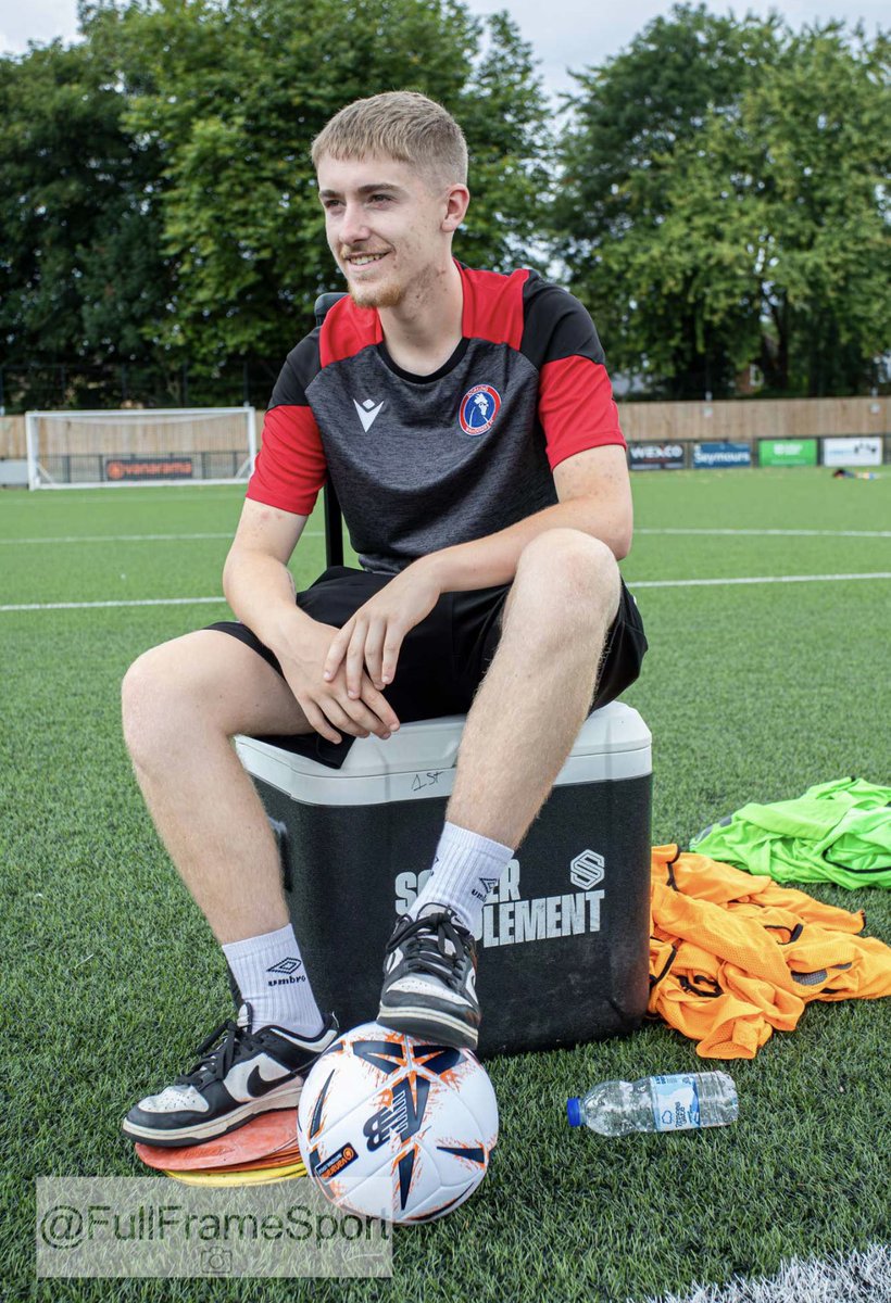 Dorking Wanderers FC tweet media