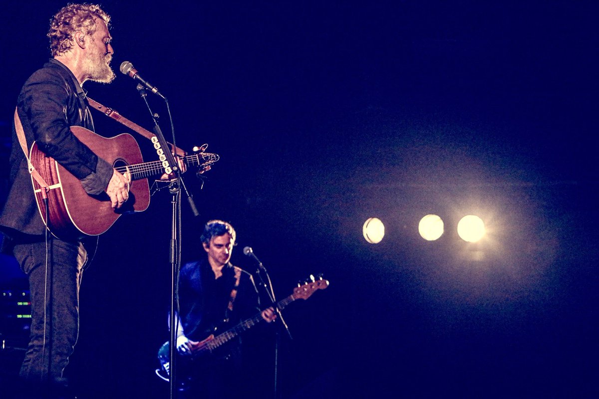 Glen Hansard (@glen_hansard) on Twitter photo We love you Chicago! Thank you to everyone who came to see us at the gorgeous <a href="/saltshedchicago/">The Salt Shed</a> & to @joshokeefemusic for the support (he’ll be joining us on a few more dates on this tour). Stunning photos by <a href="/PTGphotos/">Patrick Glennon</a> 📸 See some of you at Wrigley Field with <a href="/PearlJam/">Pearl Jam</a> tonight! We love you Chicago! Thank you to everyone who came to see us at the gorgeous <a href="/saltshedchicago/">The Salt Shed</a> & to @joshokeefemusic for the support (he’ll be joining us on a few more dates on this tour). Stunning photos by <a href="/PTGphotos/">Patrick Glennon</a> 📸 See some of you at Wrigley Field with <a href="/PearlJam/">Pearl Jam</a> tonight!