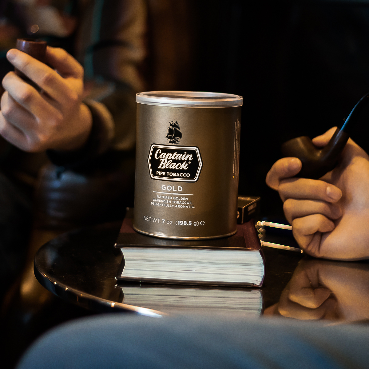 CaptBlackPipe's tweet photo. Our favorite topics of conversation:

-Pipe tobacco
-Old-timey facial hair
-The ocean

Tag a friend and kick off your next smoke session with some lively discussion and Captain Black Gold! https://t.co/rNo4M8z4rm