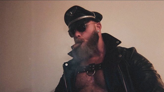 Alphabull89 tweet media