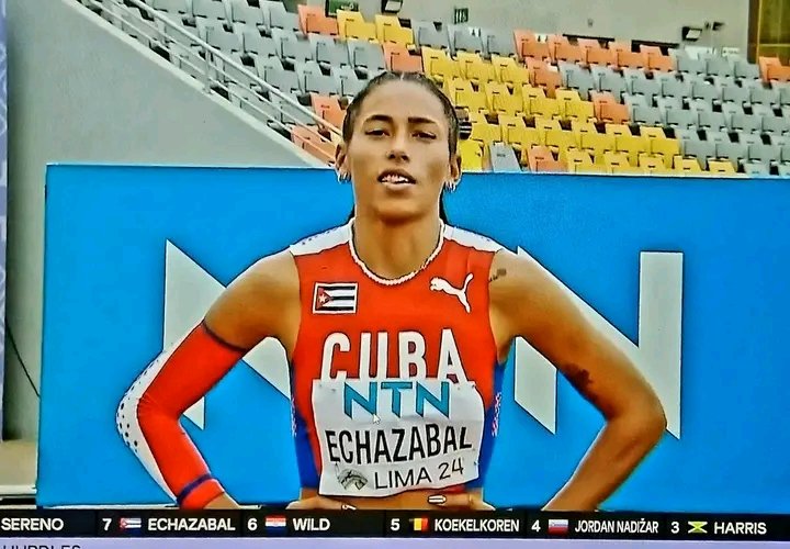 #WorldAthleticsU20 🇵🇪 | 💥 #Cuba 🇨🇺 a la final de los 100 c/v

🇯🇲 Hill 13.00
🇭🇷 Wild 13.24
🇨🇺 Echazábal 13.31
🇺🇸 Waldron 13.35
🇧🇪Koekelkoren 13.46
🇦🇺 Amidzovski 13.48
🇵🇱 Zajac 13.53
🇺🇦 Kyshkina 13.58